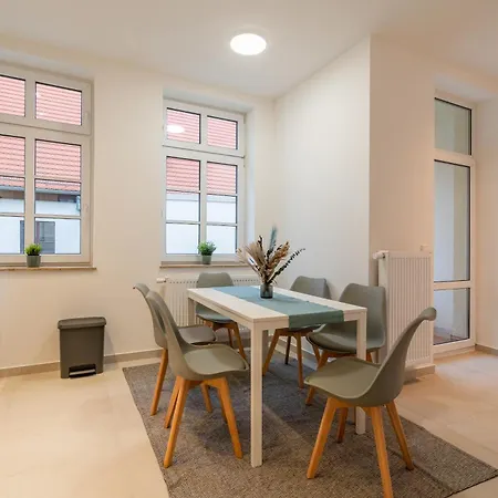 Apartment Traumhaftes Mitten In Halle An Der Saale No2 *